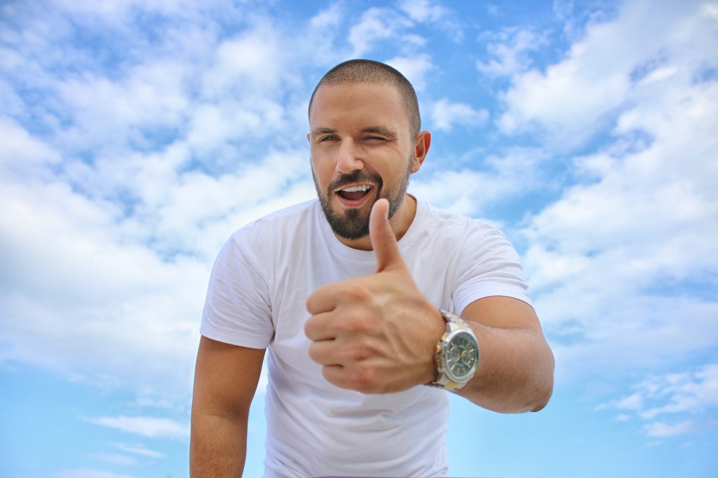 beard-blue-sky-casual